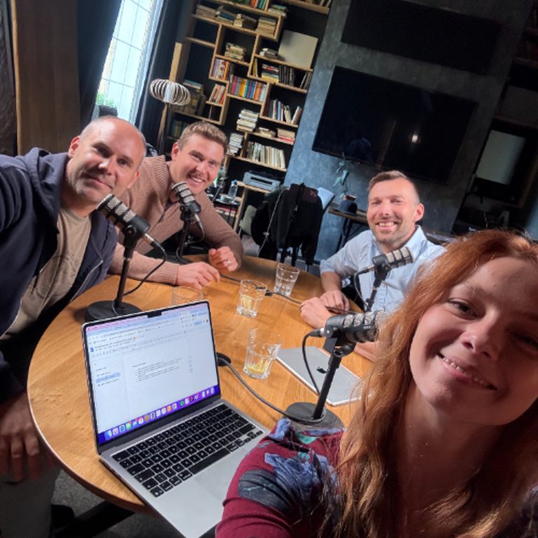 10 let na kapitánském můstku aneb když přátelství v byznysu opravdu funguje – Freelo kapitáni Karel Dytrych, Jan Kulda, Karel Borkovec